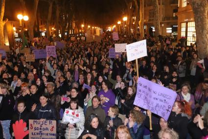 Estos son los cortes y desvíos de autobuses por las manifestaciones del 8-M en Palma