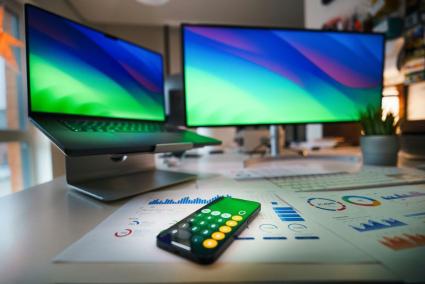 homming y taxdown se alían para facilitar la declaración de la renta a más de 40.000 propietarios, gestores e inquilinos