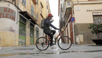 PALMA. BARRIOS. OposiciÃ³n frontal de los vecinos de Santa EulÃ lia a mÃ¡s peatonalizaciones.