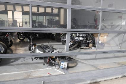 La Policía Nacional investiga el intento de robo de motos en un concensionario de Palma