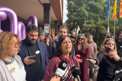 Sindicatos piden al Govern 35.000 plazas en el concurso de traslados y eliminar las "perfiladas"