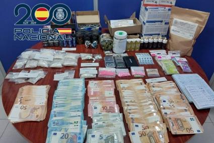 Valencia.- Sucesos.- Desmantelado "un auténtico supermercado" de la droga en una vivienda de València
