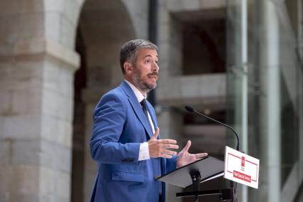 La Comunidad pide a todos los ayuntamientos que cumplan con "el sanchazo" de la tasa de basuras aunque no lo compartan
