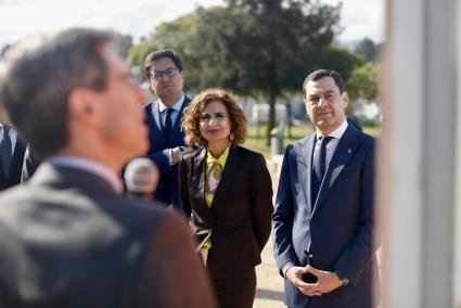 Málaga.- Montero coincide con Moreno por primera vez desde que aspira a liderar el PSOE-A en un acto sobre el IMEC