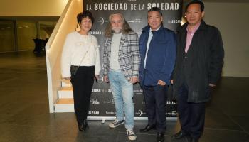 La sociedad de la soledad, el  estreno en imágenes