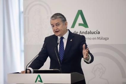 Antonio Sanz participa en una reunión de trabajo con la Fundación Instituto Ricardo Valle de Innovación