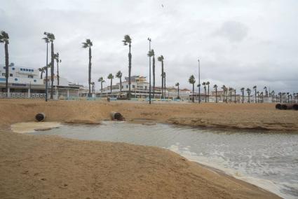 Andalucía activa la fase 1 de emergencia ante el riesgo de inundaciones tras elevar a rojo el aviso por lluvia en Huelva