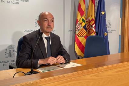 Beltrán confirma que los migrantes que llegaron a la Base Aérea de Zaragoza no se quedaron en Aragón