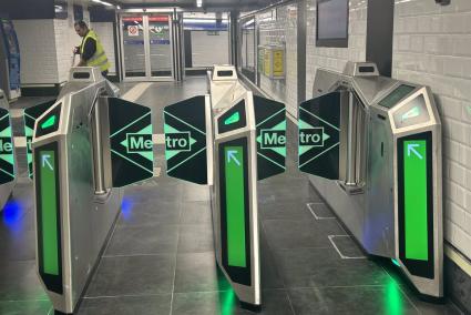 Comunidad mantendrá "de momento" la bonificación del 60% al transporte y reclama al Gobierno que "cumpla" su compromiso