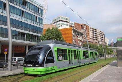 Euskotren mantiene los descuentos hasta que se clarifique la situación tras la caída del Decreto-Ley