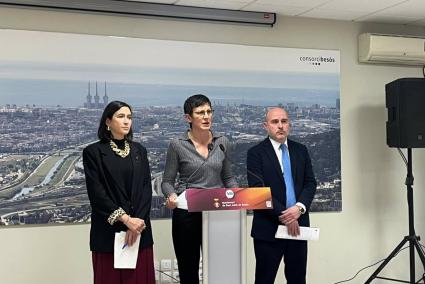 AV.- Prieto asegura que 63 vecinos de Sant Adrià (Barcelona) tienen 151 licencias y 136 armas