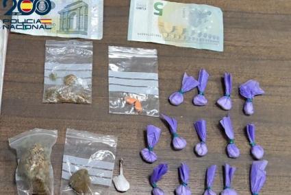 Detenido un 'camello' que fue sorprendido con droga lista para vender