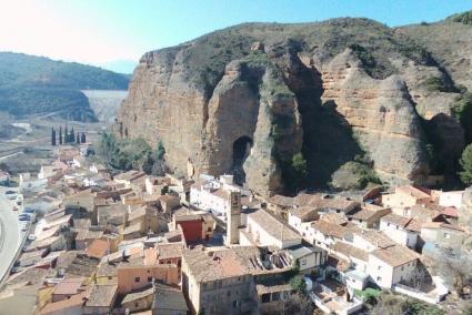 Zaragoza.- El Ayuntamiento de Los Fayos prevé construir viviendas ante la imposibilidad de acoger a nuevos vecinos
