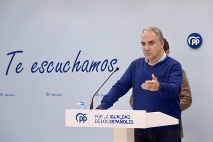 Bendodo dice que Montero pertenece al PSOE "que tanto arrastró a Andalucía y que tanto metió la mano en la caja"