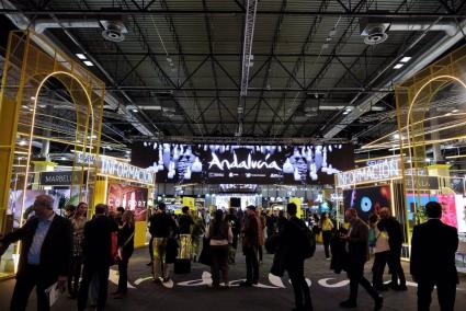 Turismo.-Fitur.-El expositor de Andalucía en Fitur recibe más del 60% de los visitantes profesionales a la feria