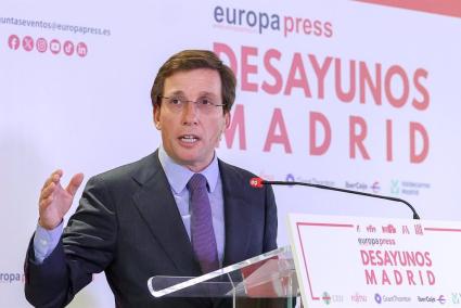 Almeida asegura que Madrid estará "a la cabeza" para recuperar "la España constitucional"