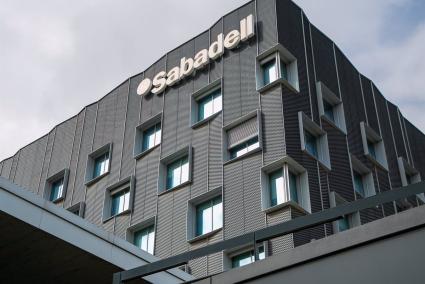 Banco Sabadell eleva a 8.300 millones su apoyo a empresas y particulares de Comunidad Valenciana