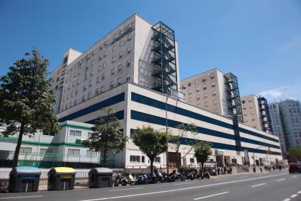 Andalucía.- El Hospital Puerta del Mar limpia conductos de un bloque quirúrgico por la aparición de hongos patógenos