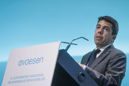 Mazón asiste a la inauguración del IV congreso nacional de energías renovables 'Energy Revolution' en Valencia