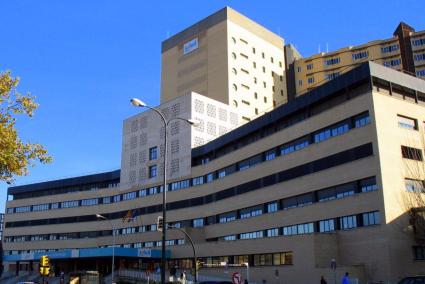 AMP.-Zaragoza.- Sucesos.- La mujer agredida por su pareja esta madrugada está estable y se prevé que reciba el alta hoy