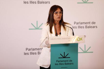 Vox asegura que tendrá "máxima distancia" con el PP hasta que este deje de pactar con la izquierda