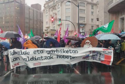 Sindicatos cifran en más de un 70% el seguimiento en la huelga de Cocina y Limpieza en la Educación pública