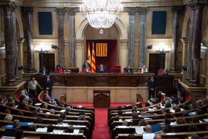 Agro.- El Parlament pide al Govern un "frente común" de defensa de la pesca catalana ante la CE