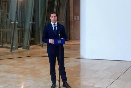 El Lehendakari, Imanol Pradales, comparece en Bilbao para responder al amumcio de los aranceles por parte de Donald Trumpo