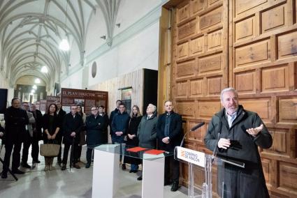 Azcón lamenta que el Gobierno de España obliga a las comunidades a hacerse cargo de los menores "sin aportar recursos"