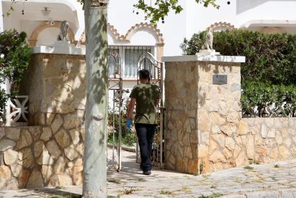 La mujer habría regresado a casa sobre las once y cuarto de la noche del viernes