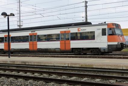 Interrumpida la circulación de la R3 a su paso por la estación Mollet-Santa Rosa (Barcelona)