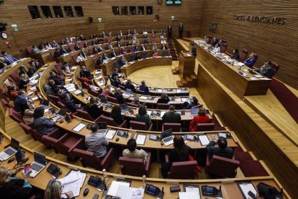 Les Corts debatirán en abril las medidas extraordinarias en sanidad y urbanismo tras la dana y la Ley de la Costa
