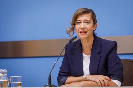 Zaragoza.- Orós replica a ZeC que el servicio de orientación laboral de la Casa de la Mujer "cumple" los pliegos