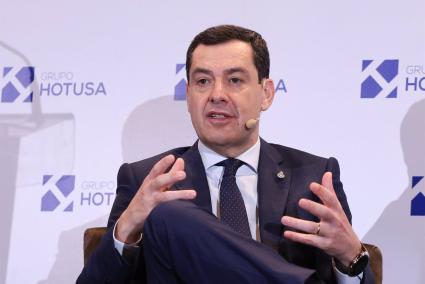 Moreno cuestiona la "oportunidad" del viaje de Sánchez a China: "Es jugar a la ruleta rusa"