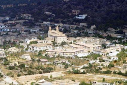 Vista aérea del pueblo de Calvià