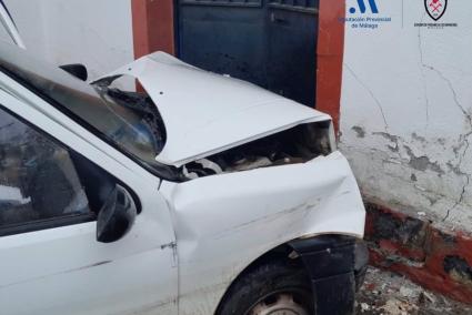 Málaga.- Sucesos.- -Un fallecido tras colisionar con su coche contra la fachada de una vivienda en Archidona