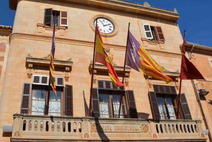 Fachada del Ajuntament de Santantyí.