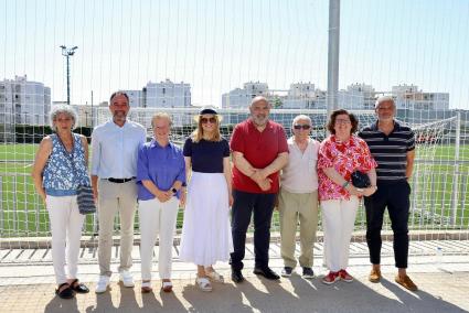 La presidenta del Govern, Marga Prohens, ha inaugurado este domingo el renovado campo de fútbol de la Fundación Patronato Obrero