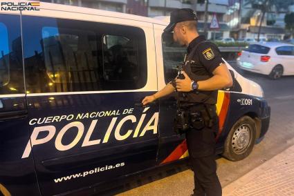 Increpa a un hombre por grabar a menores en Palma y acaba detenido por amenazarlo con un abrecartas