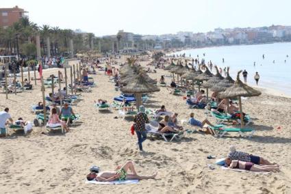 Muere ahogada una mujer de 74 años en la Playa de Palma