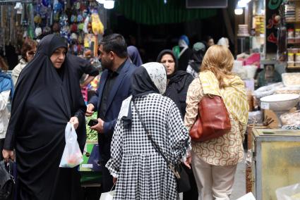 Irán