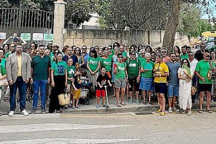 Éxito de la manifestación contra PP y VOX por atacar a los docentes
