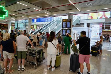 Retrasos generalizados en el aeropuerto de Palma por la huelga de los controladores en Francia