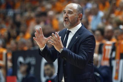 Revolución en la sección de baloncesto del Real Madrid: adiós a Chus Mateo