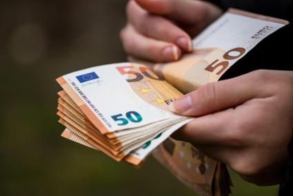 El dinero necesario para poder alquilar o comprar una vivienda en Palma es muy elevado | Foto: Freepik