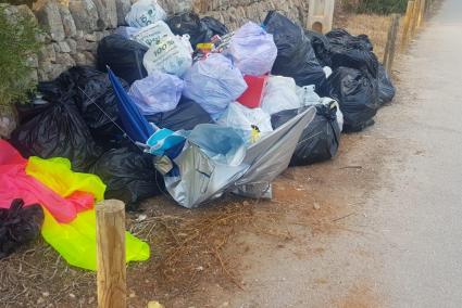 El PSOE pide aumentar la recogida de residuos en todo el municipio