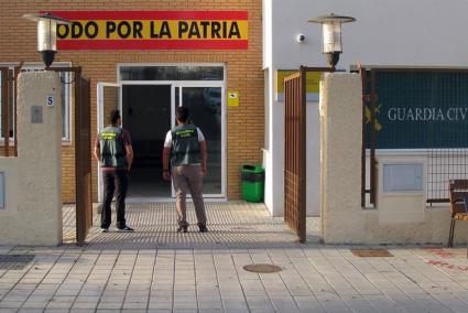 Almería.- Sucesos.- Detenida una acusada de tramitar empadronamientos de viviendas fraudulentos por hasta 3.000 euros