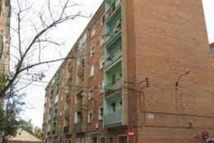 Zaragoza.- Colectivos vecinales piden explicaciones por la compra de viviendas de Aloy Sala por un fondo de inversión
