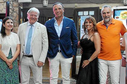 Alfonso Robledo, Guadalupe Ferrer, Marcial Rodríguez, Juan Miguel Ferrer, Beatriz Díez, Antoni Martorell y Joan Llabrés.