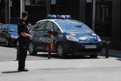 Detenido por amenazar con un cuchillo a peatones y conductores en la calle Manacor